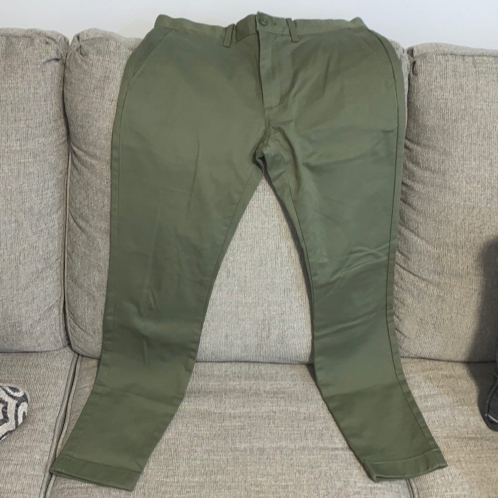 Jcrew 250 skinny fit pants in stretch chino. 31-30